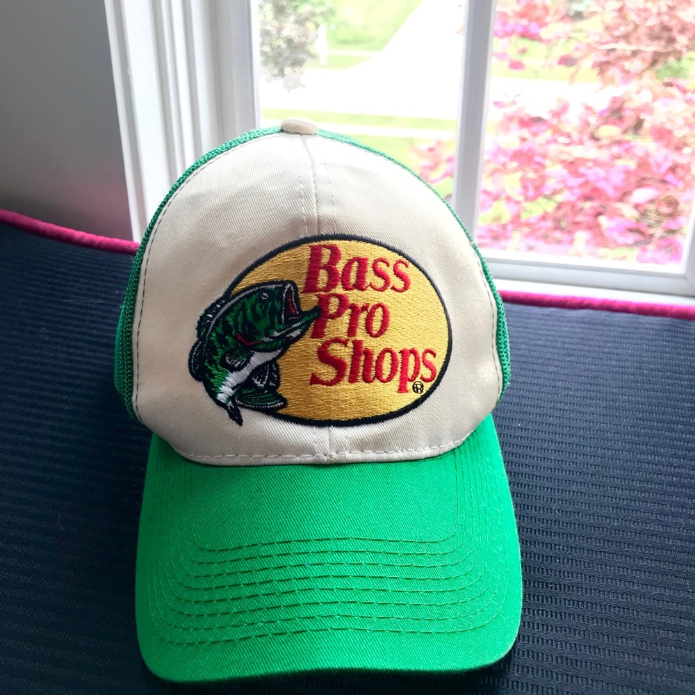 Bass Pro Shops trucker hat